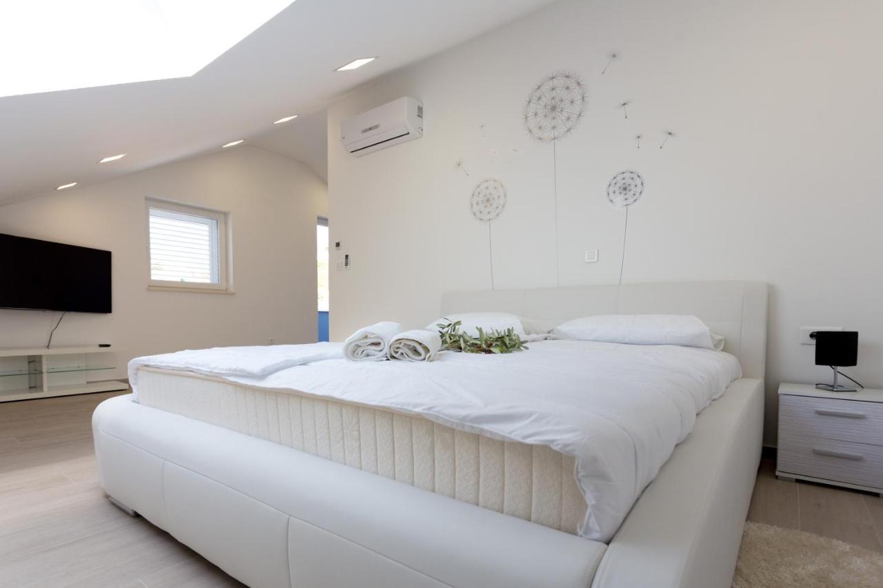 Apartment Alius Ragusa Deluxe Ngoại thất bức ảnh